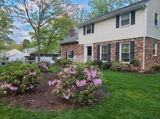 1071 Warminster Dr, Midlothian, VA 23113