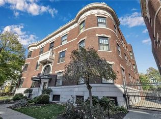 63 Barker St APT 3, Buffalo, NY 14209