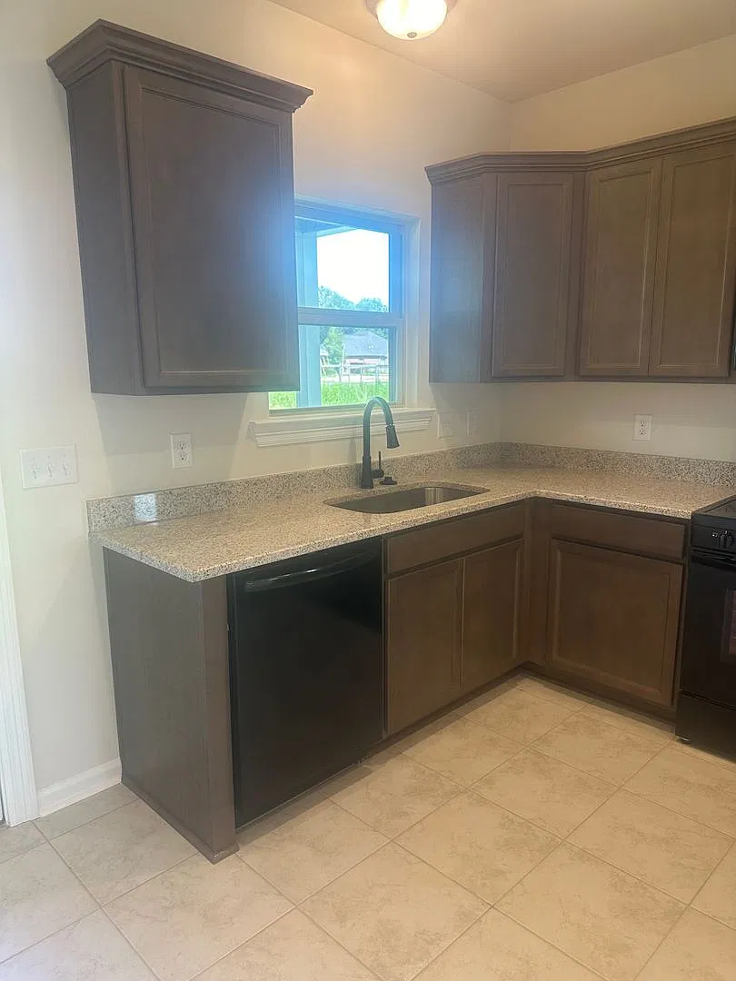 Great Family Home! — Photo 4