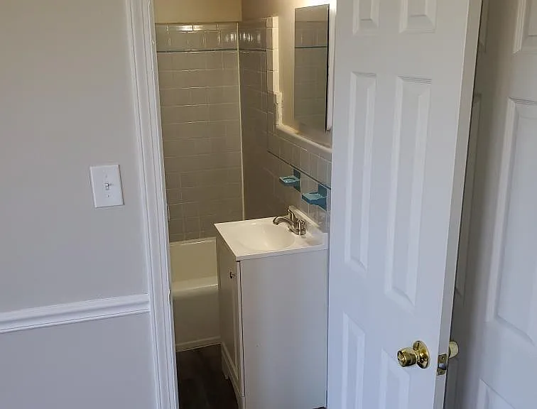 6632 Germantown Ave — Photo 4