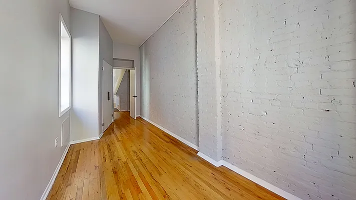 Rented by Compass | media 16