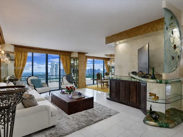 3530 Mystic Pointe Dr APT 2915, Aventura, FL 33180