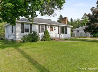 3408 McKee Ave SW, Wyoming, MI 49509