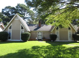 3844 Caravel Dr, Memphis, TN 38115