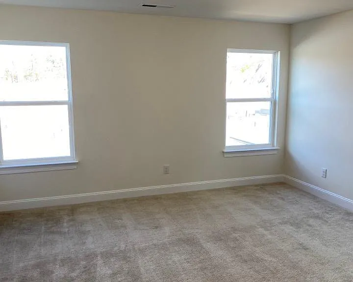 220 Marbella Grove Ct — Photo 7