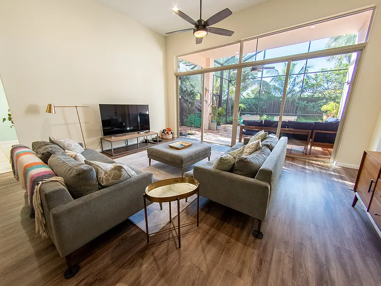 5155 Monterey Ln — Photo 3