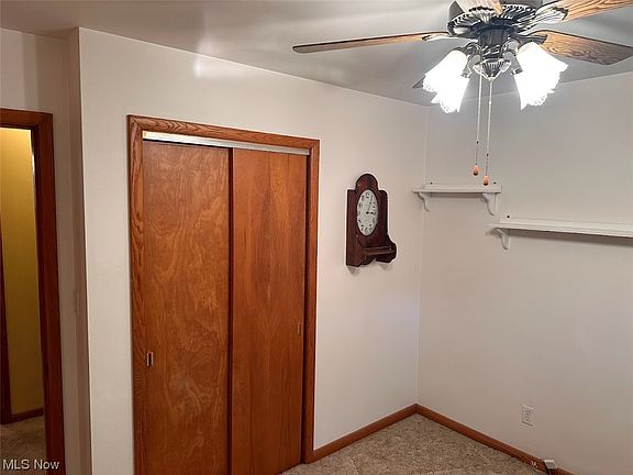 5th image of 1023 Kelly St NW