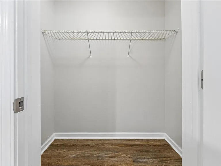 1223 W 25th St #3 — Photo 10