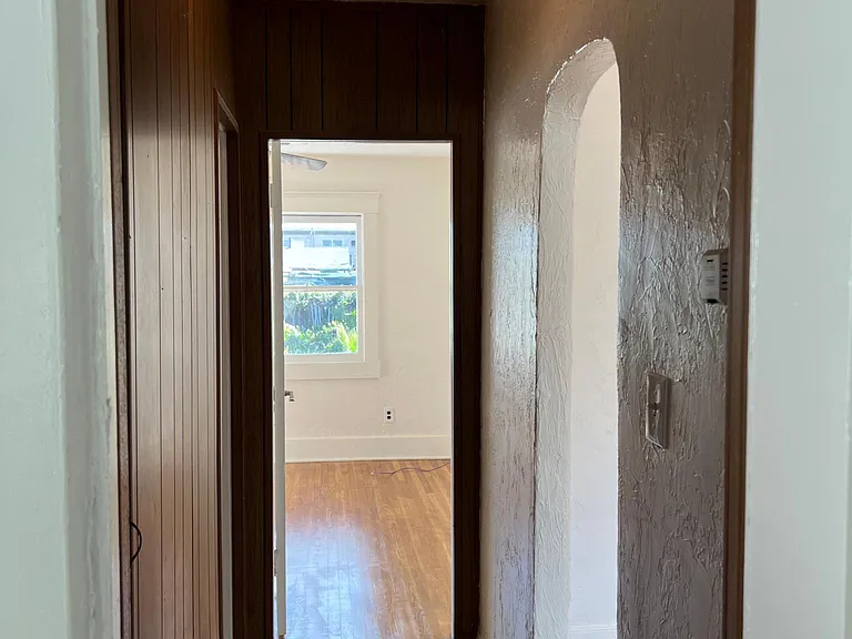 4581 Wilson Ave — Photo 8