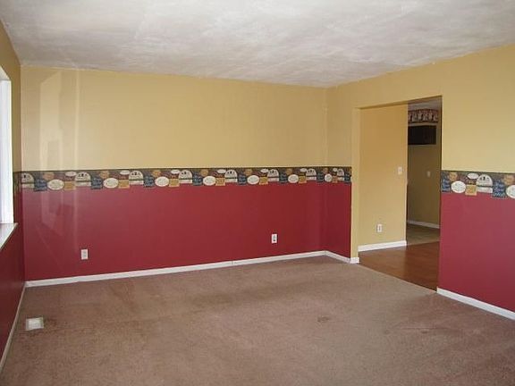 2nd image of 515 Hamilton Ave