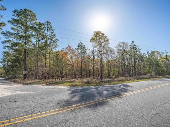 1404 Mount Zion Rd, Cassatt, SC 29032