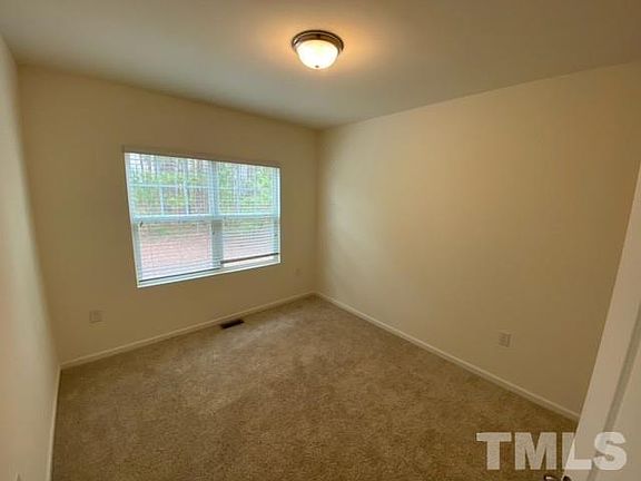 2nd image of 861 Saratoga Dr