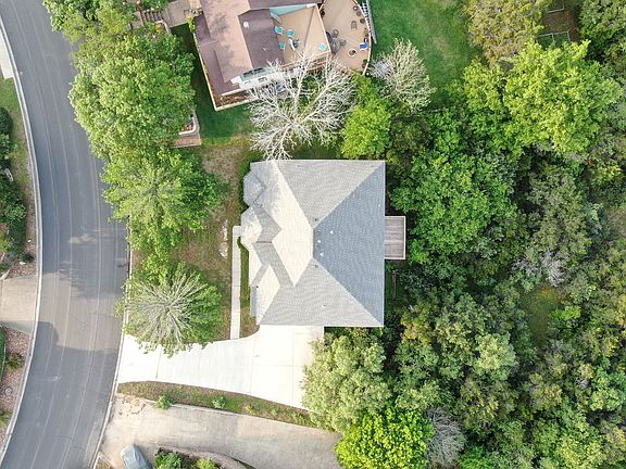 3rd image of 6535 Wagner Way