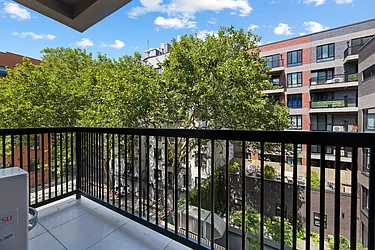 Rented by Living New York