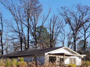 1407 Chaney Rd, Redfield, AR 72132