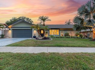 3105 Bentwood Ln, Safety Harbor, FL 34695