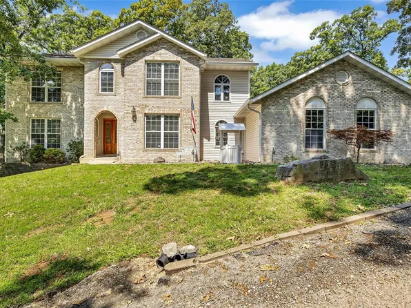 2217 Levin Crest Ln, Dupo, IL 62239