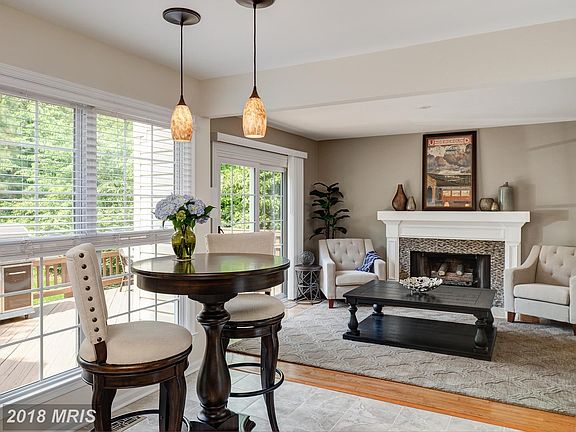 Breakfast Room and Family Room off the Kitchen