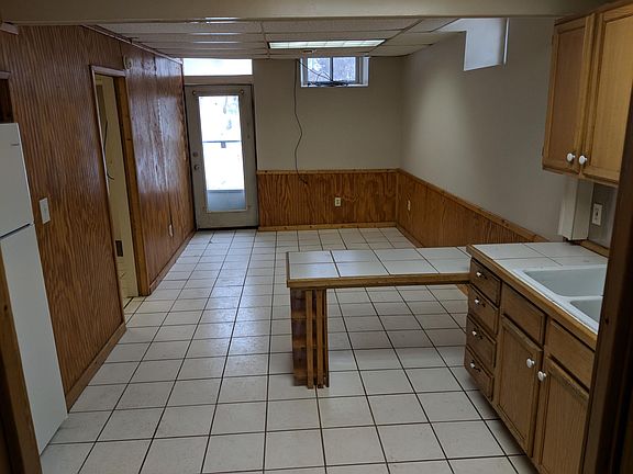 5th image of 505 E D St APT 1