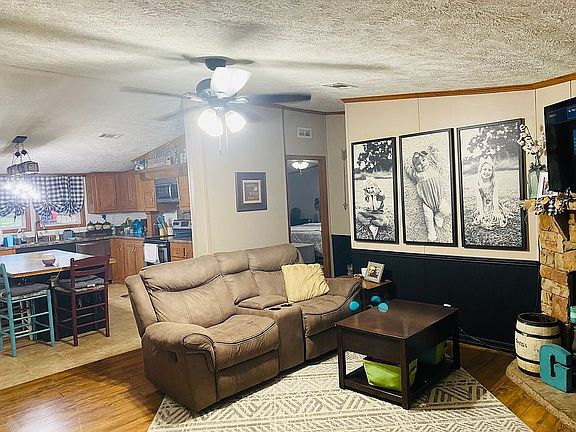 5th image of 146 Milhall Ln