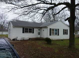 606 Patterson Rd, Columbus, IN 47203