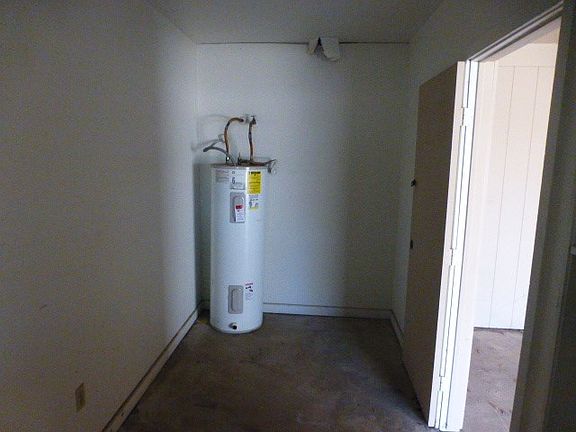 5th image of 4612 Ranch View Rd