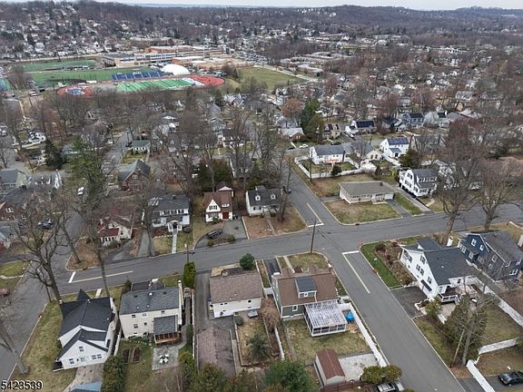 4th image of 45 Johnson Rd
