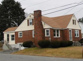 70 Vermont Ave, Dracut, MA 01826