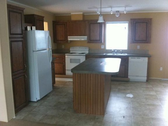 4th image of 1279 Autumn Dr