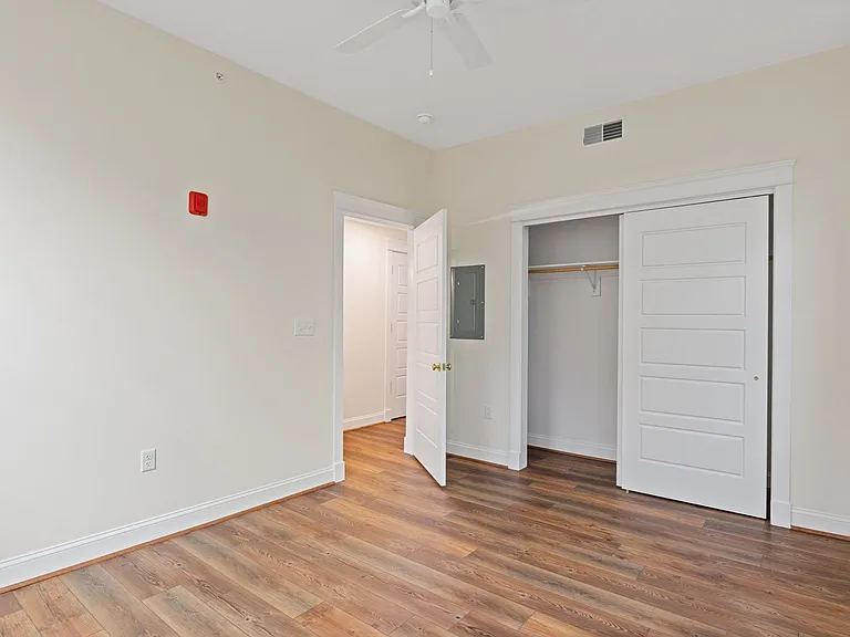 Stanfield — Photo 21
