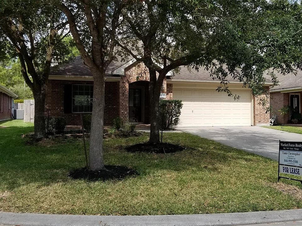 1st image of 27608 Fairhope Meadow Ln