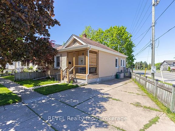 2nd image of 83 Rodman St