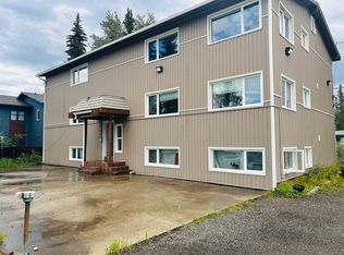 1029 Aurora Dr, Fairbanks, AK 99709