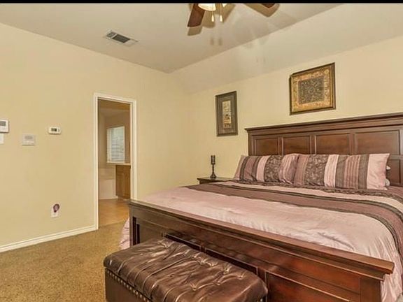 3rd image of 3017 Panhandle Dr