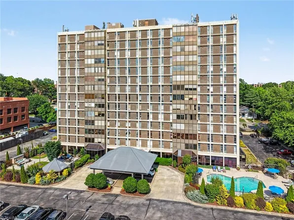 1101 N Elm St Unit 505, Greensboro, NC 27401