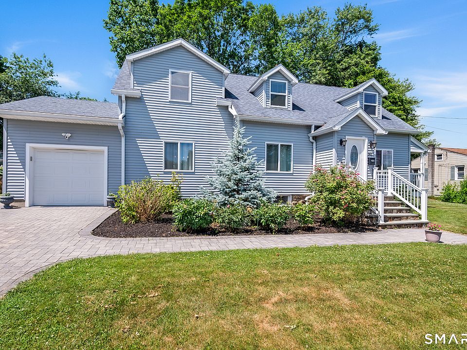 1st image of 142 Bamford Avenue