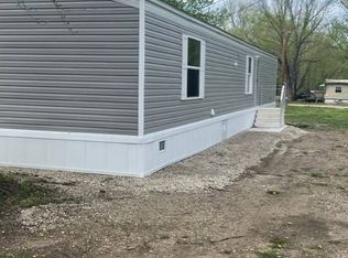 1085 Spring Bay Rd #71, East Peoria, IL 61611