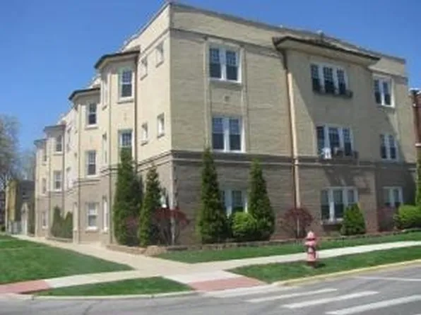6401 23rd St APT 5, Berwyn, IL 60402