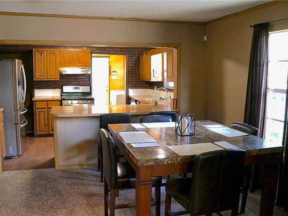 5th image of 2836 Canton Dr