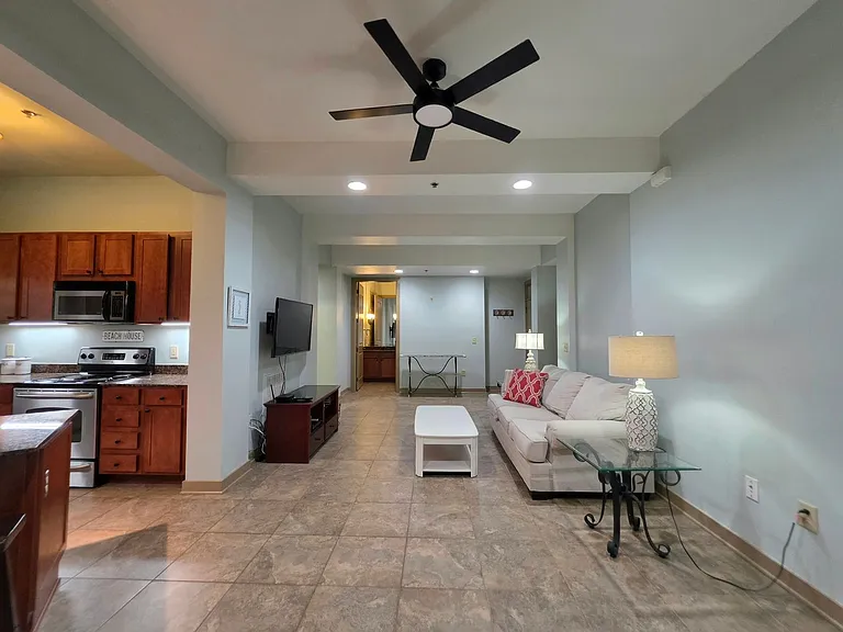 1430 Regency Rd #B104 — Photo 3