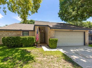 2600 Star Light Ln, Schertz, TX 78154