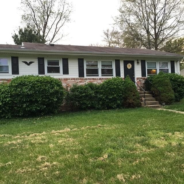 1st image of 9501 Greenford Dr