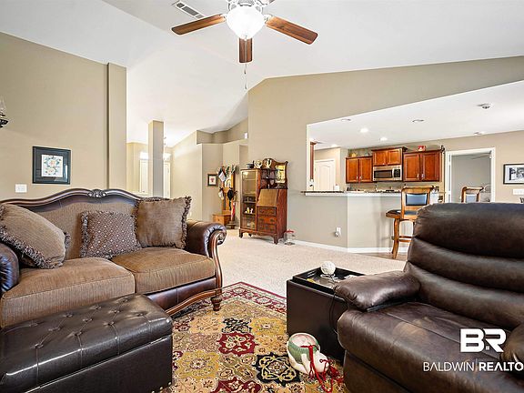5th image of 15405 Hearthstone Dr
