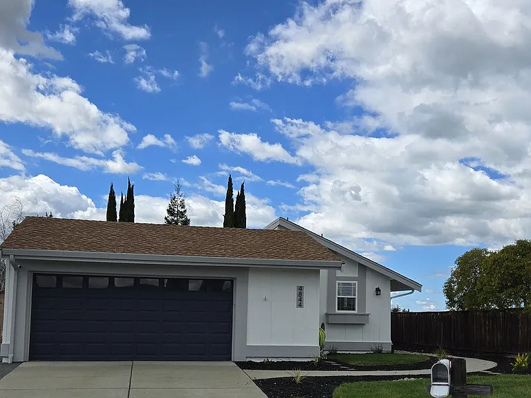 4844 Libra Ct — Photo 1