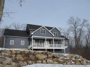 104 Munsing Rdg, Granby, MA 01033