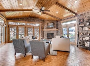 10460 Vermillion Cir NE, Blaine, MN 55449
