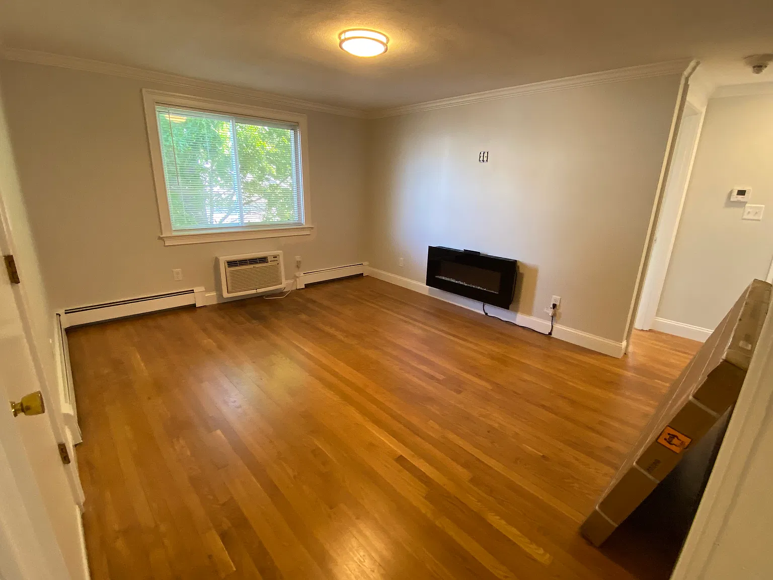 2 bed, $2,200 — Photo 3