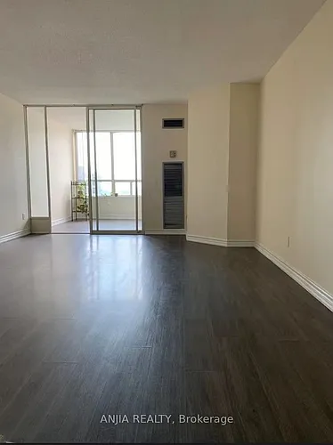 7 Bishop Ave Photo 1