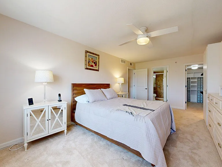 7950 E Camelback Rd #610 — Photo 8