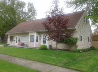 515 Irving Park Blvd, Sheffield Lake, OH 44054